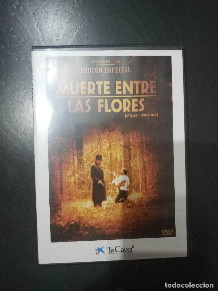 Cinema: MUERTE ENTRE LAS FLORES (COMO NUEVO. CARATULA FINA)