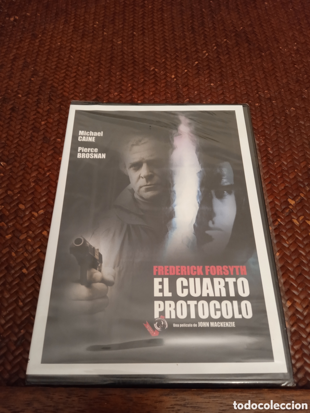 Cine: El cuarto protocolo Slim precintada - Foto 1