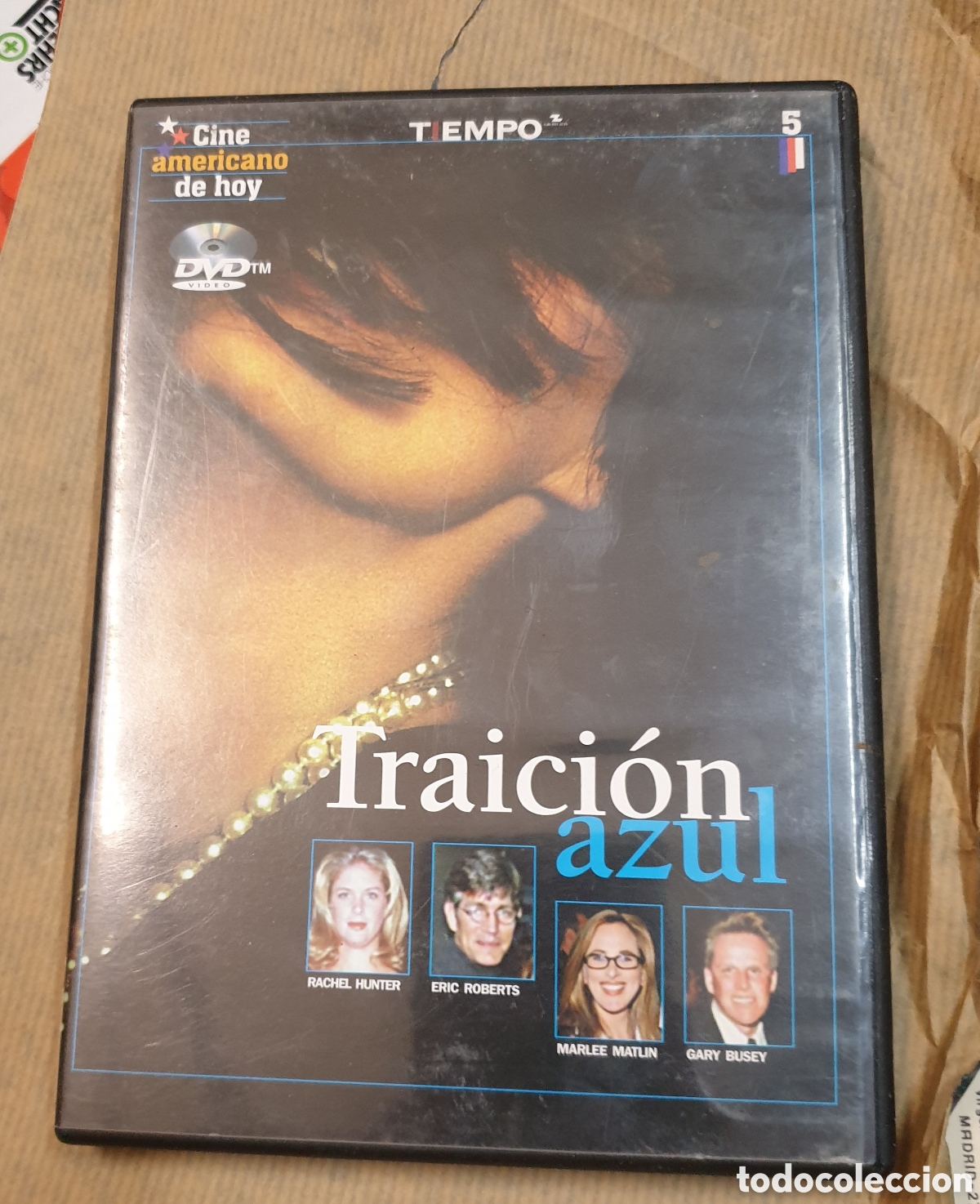 Cine: Traicion azul