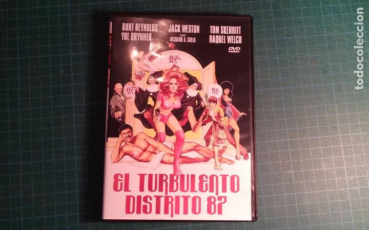 Cin&eacute;ma: El turbulento distrito 87. (P-25).