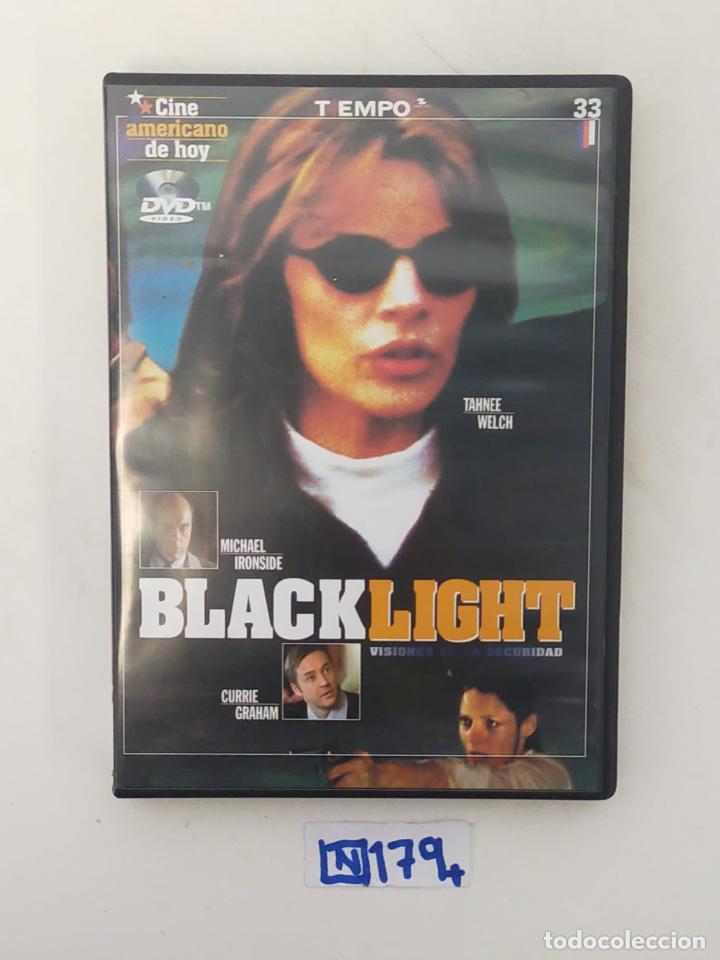 Cine: Black Light - Foto 1