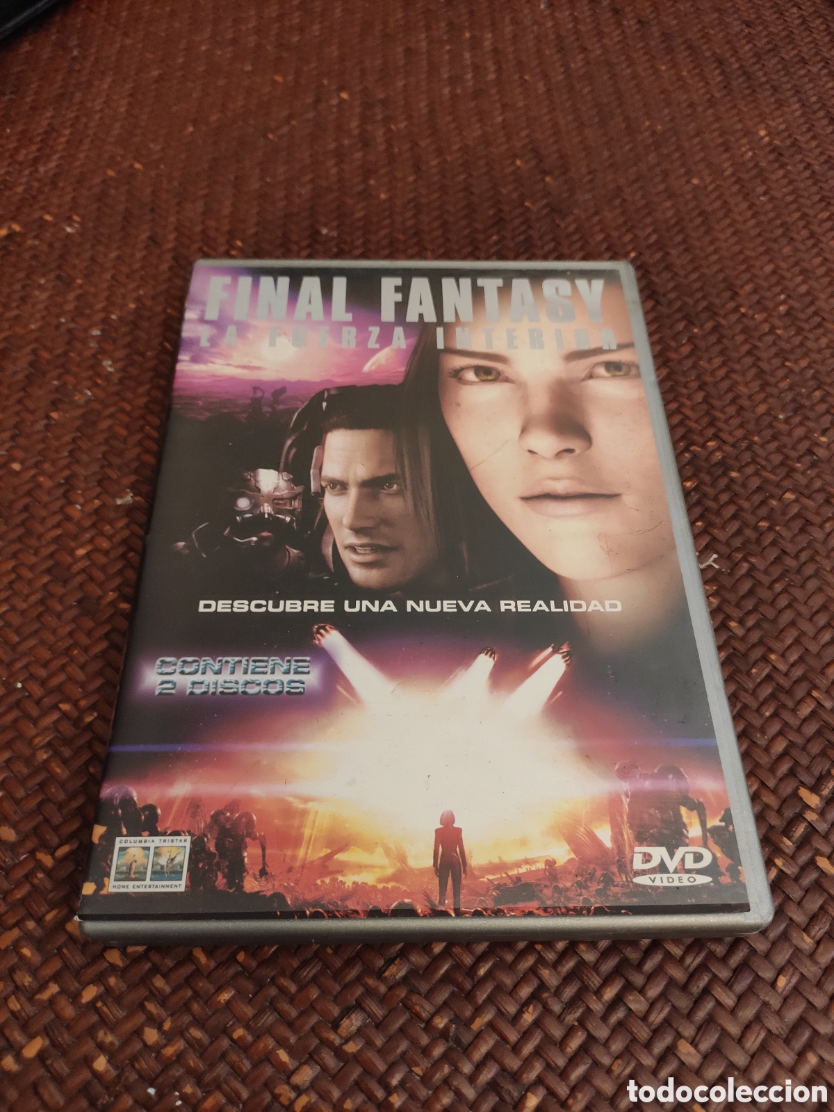 Cine: Final fantasy la fuerza interior solo un DVD videoclub