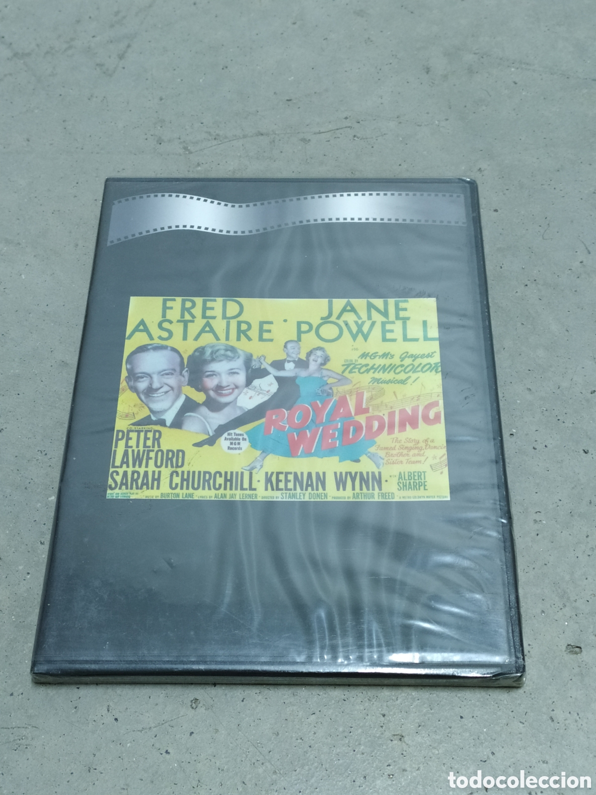 Cinema: ROYAL WEDDING - DVD PRECINTADO