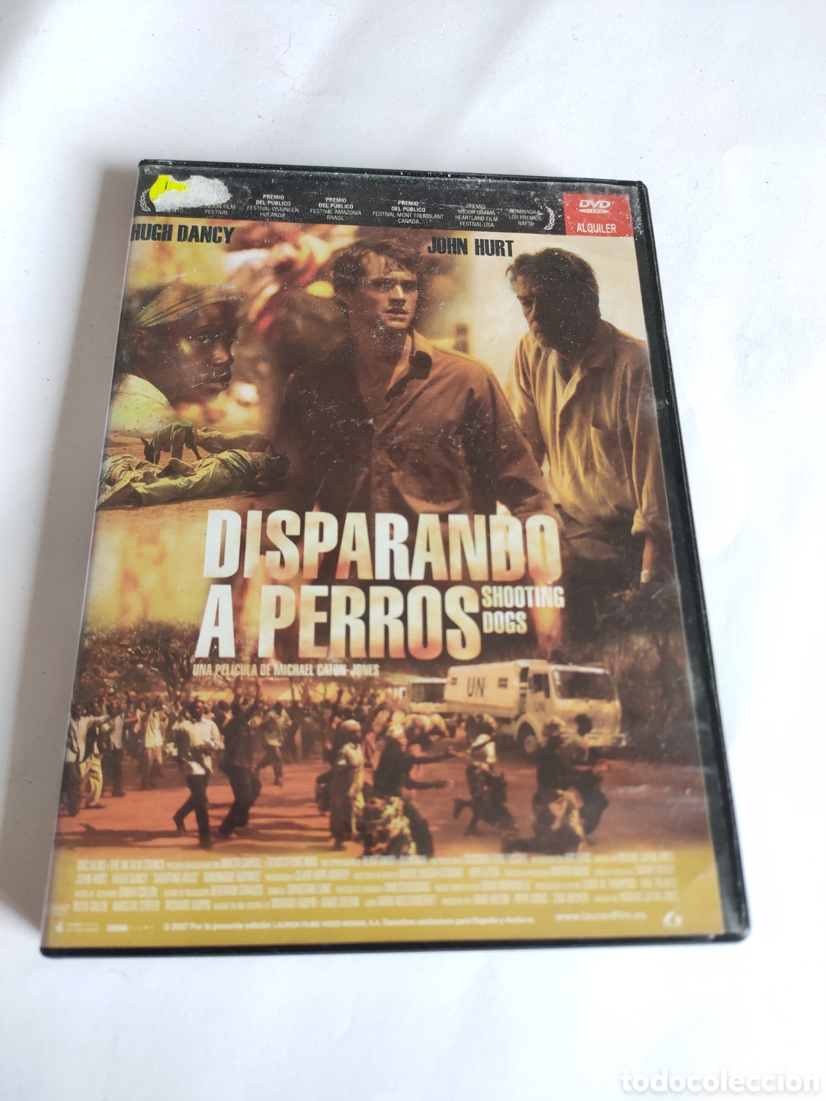 Cin&eacute;ma: V100 disparando a perros DVD PROCEDENTE DE VIDEOCLUB