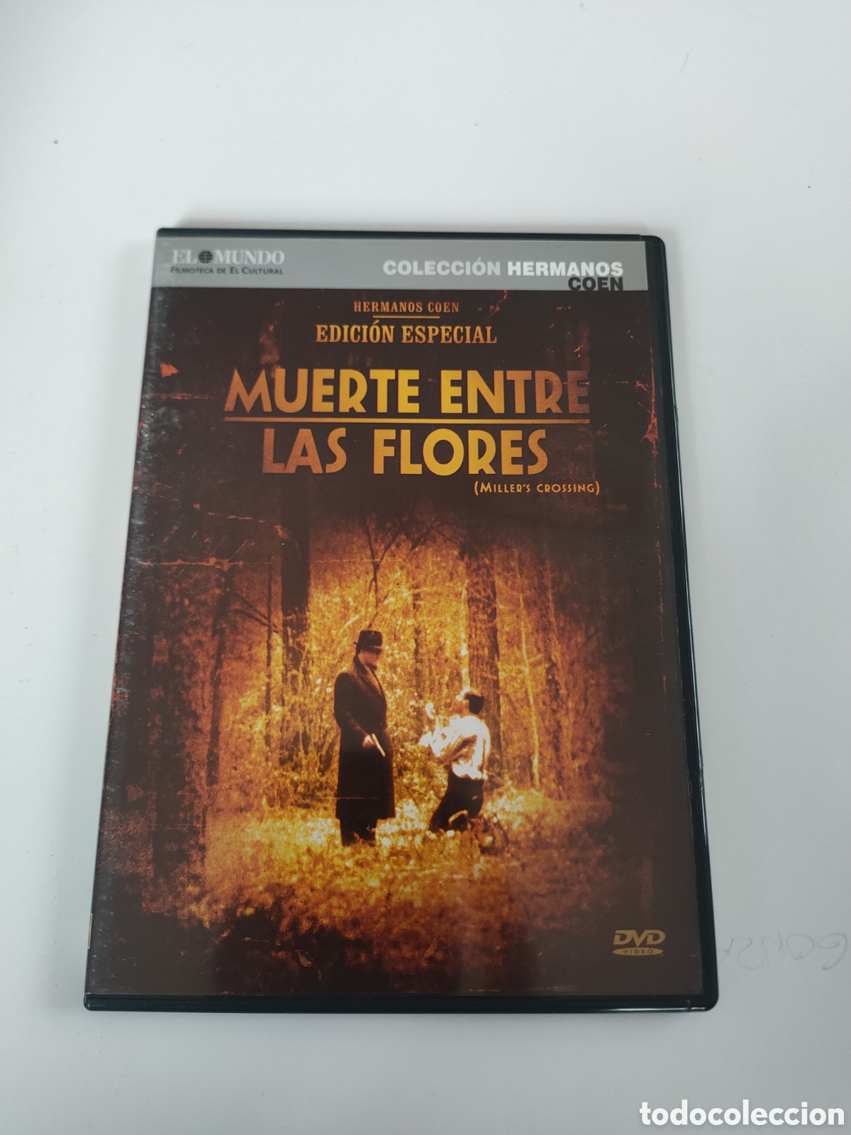 Cinema: DVS30 muerte entre las flores DVD TAPA FINA