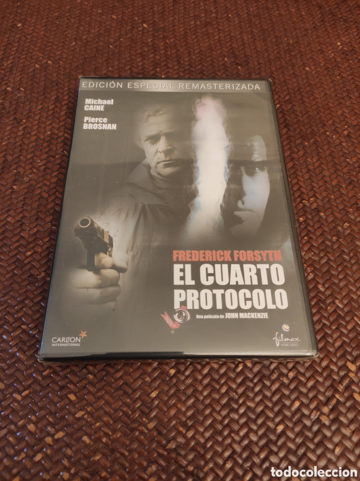 Cine: El cuarto protocolo precintada - Foto 1