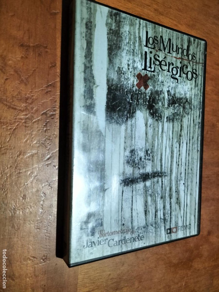 Cinema: LOS MUNDO LIS&Eacute;RGICOS. JAVIER CARDENETE. DVD CORTOMETRAJE. BUEN ESTADO. DIFICIL