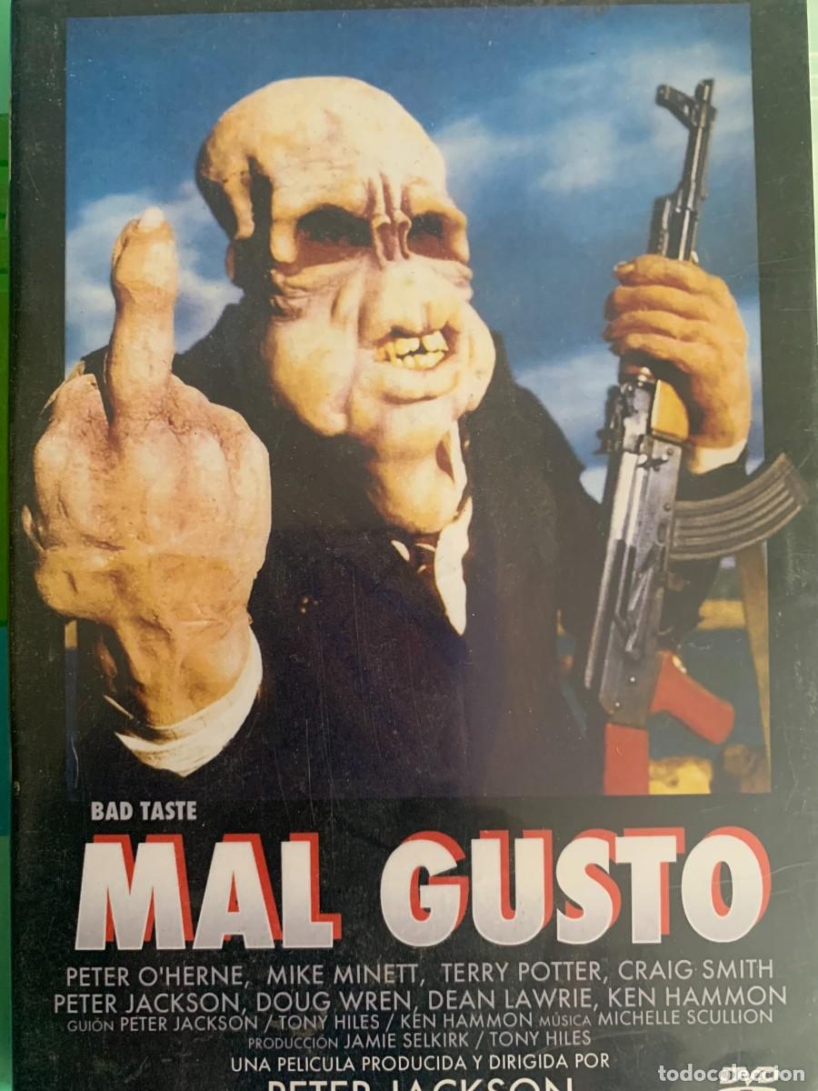 Cine: MAL GUSTO - Foto 1