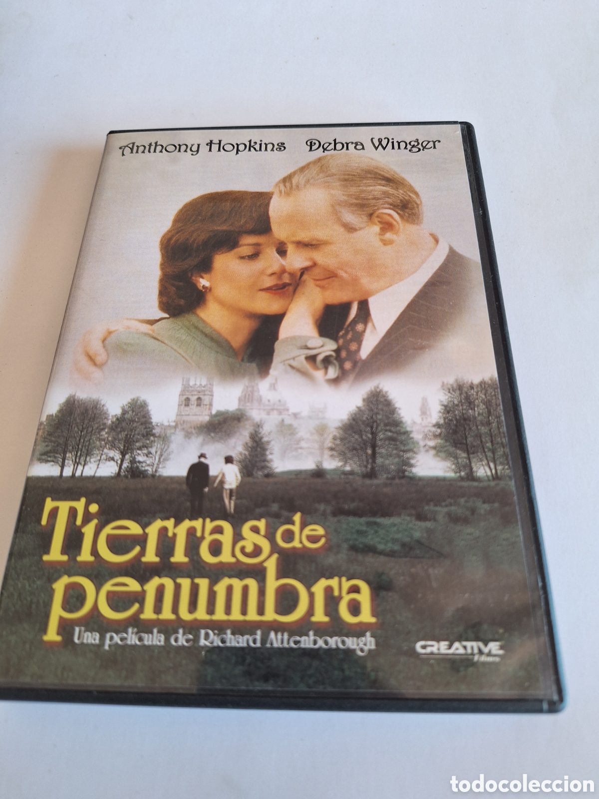 Cine: S37 tierra de penumbra DVD SEGUNDAMANO