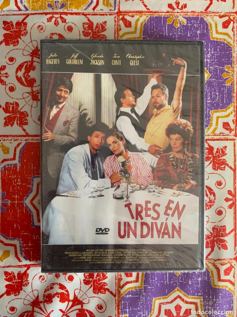 Cine: TRES EN UN DIVAN - Foto 1