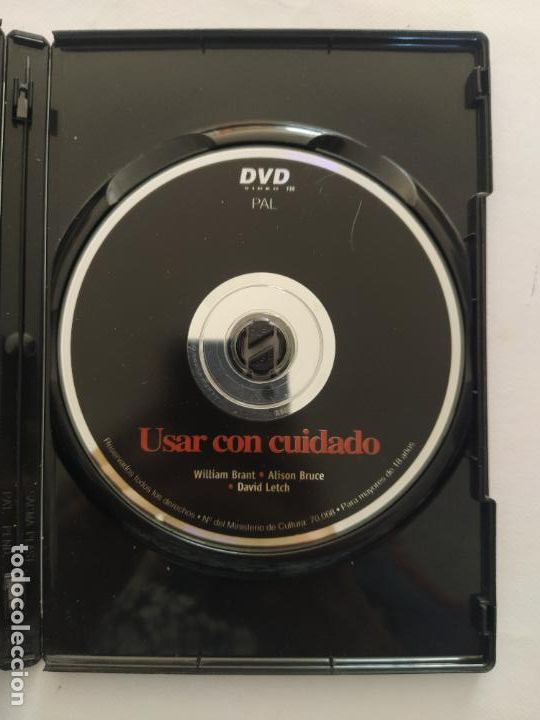 Cine: DVD USAR CON CUIDADO - SOLO DISCO Y CAJA, SIN CARATULA - LEER DESCRIPCION (271)