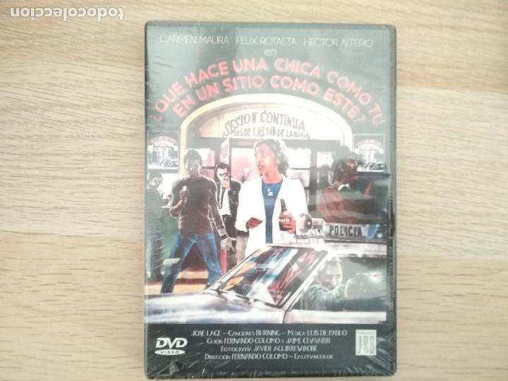 Cine: que hace una chica como tu en un sitio como este,precintada