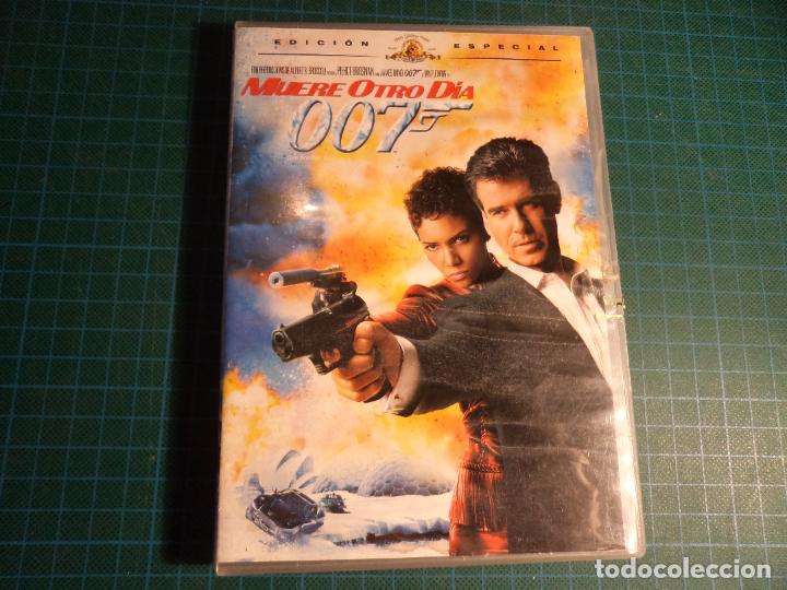 Cine: Muere otro dia. Edicion especial. (P-31)