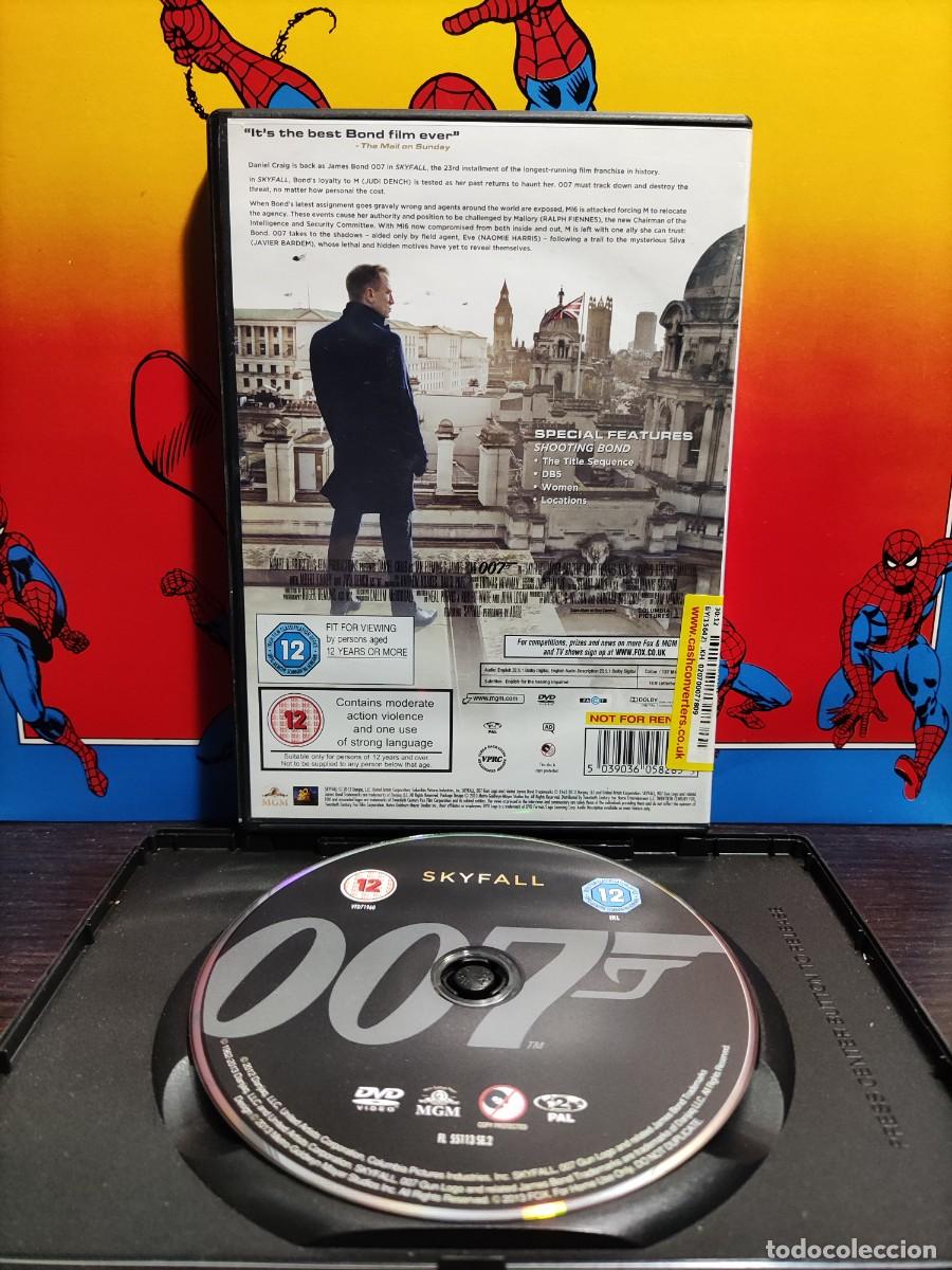 Cine: DVD versi&oacute;n en ingl&eacute;s 195 Skyfall 007 - Daniel Craig - Foto 2