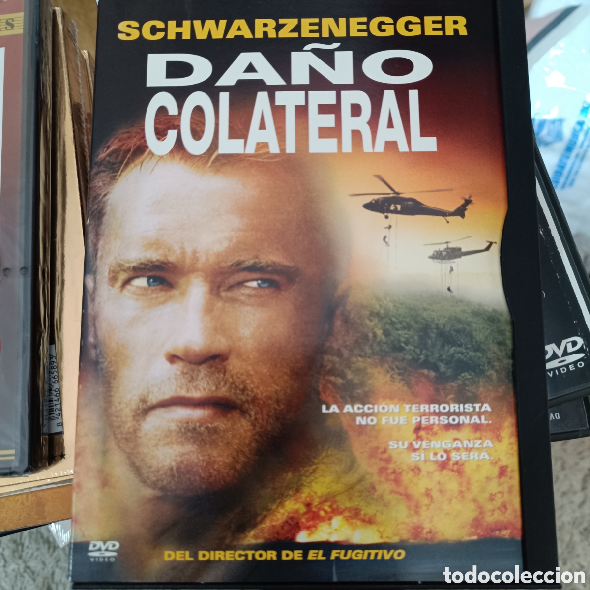 Cine: Da&ntilde;o Colateral (Schwarzenegger) - Foto 1