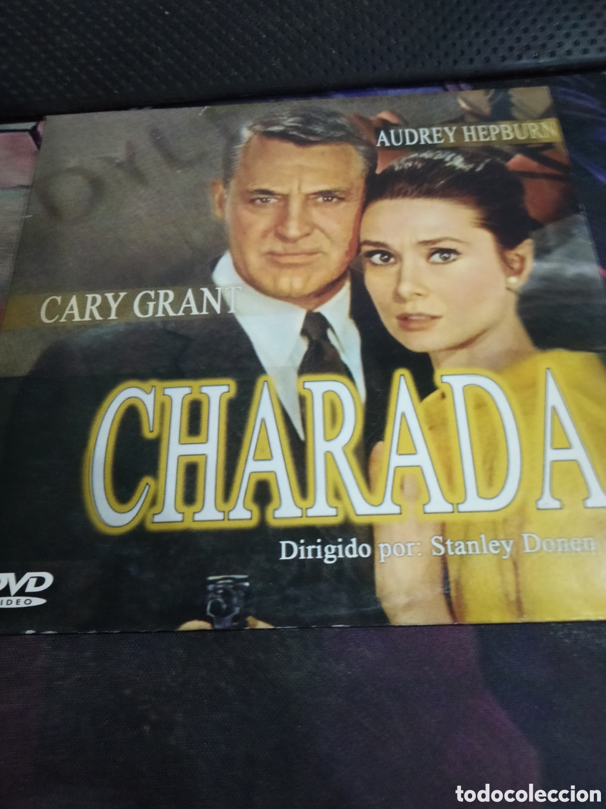 Cine: Charada dvd (cart&oacute;n) - Foto 1