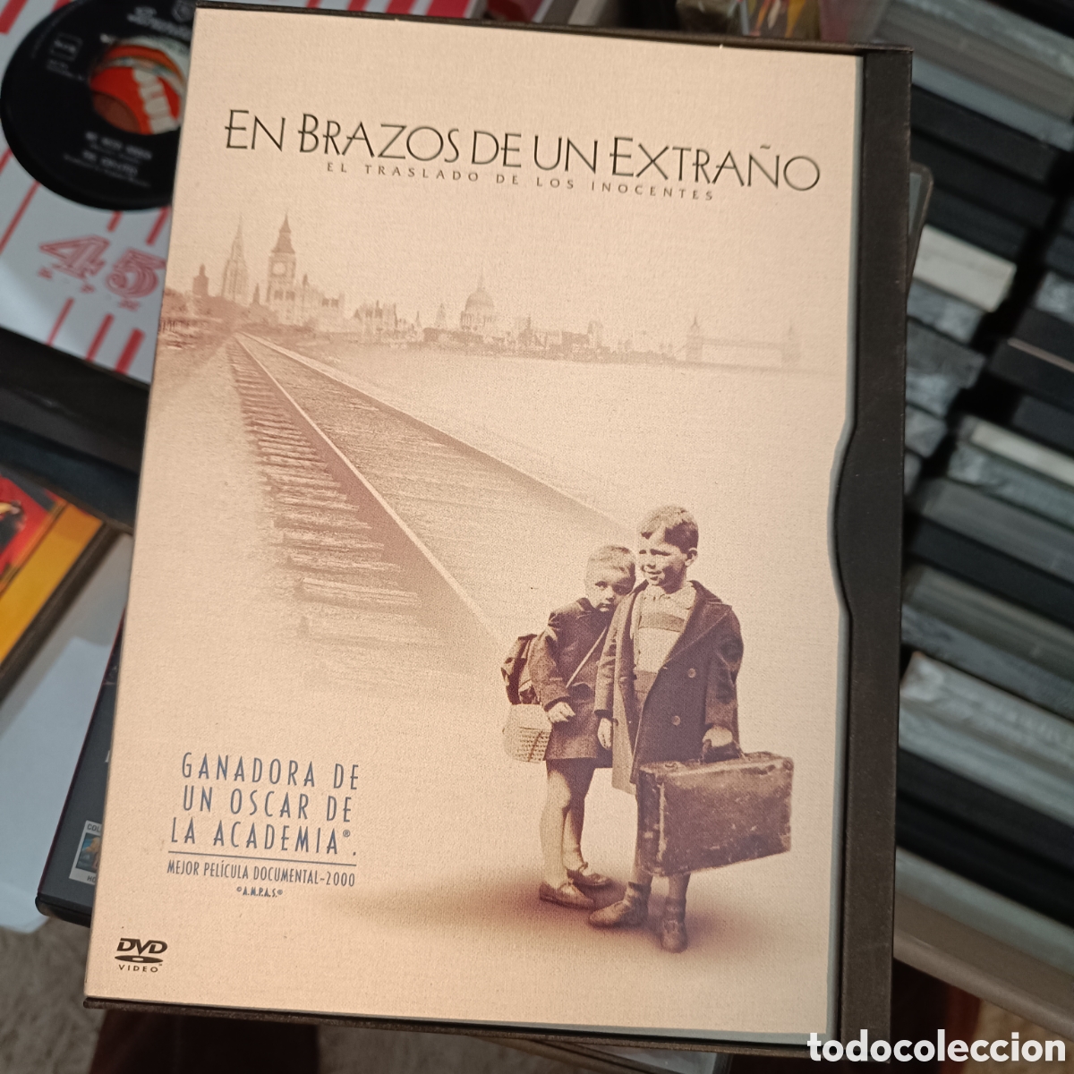 Cine: En Brazos de un Extra&ntilde;o - Foto 1