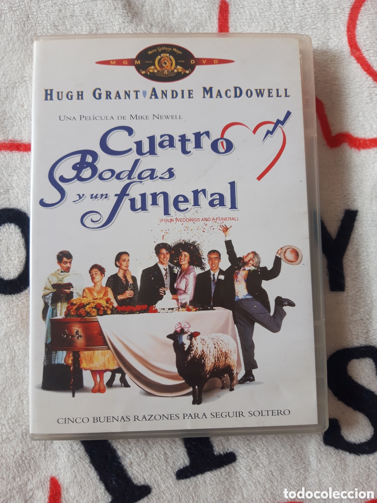 Cinema: Cuatro bodas y un funeral DVD Cuatro bodas y un funeral pel&iacute;cula