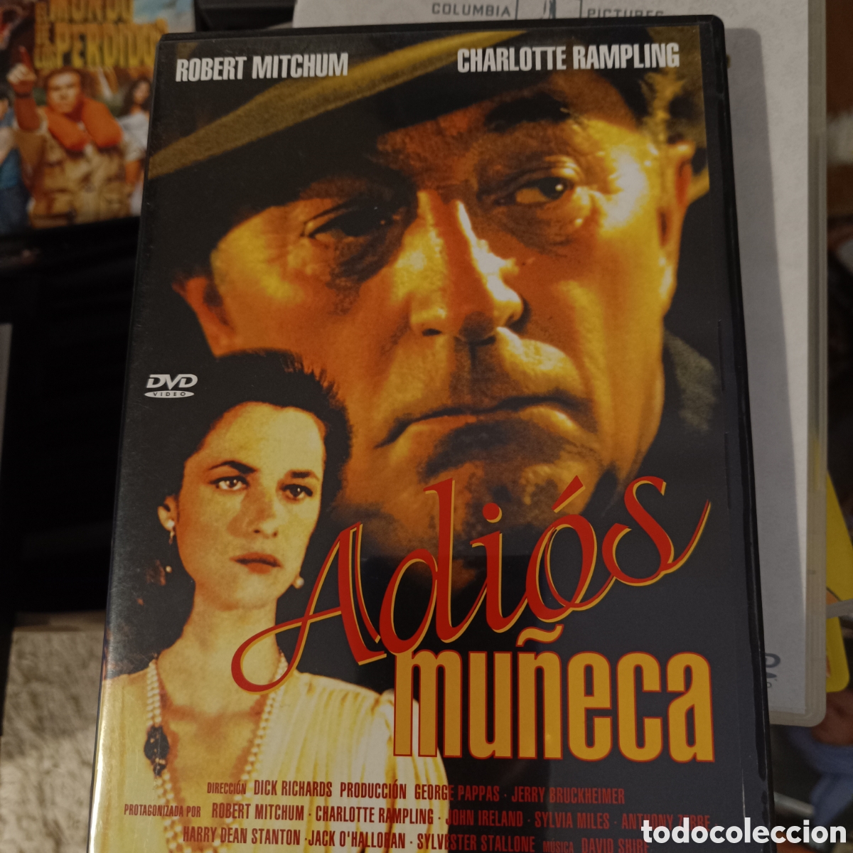 Cine: Adios Mu&ntilde;eca (Robert Mitchum) - Foto 1