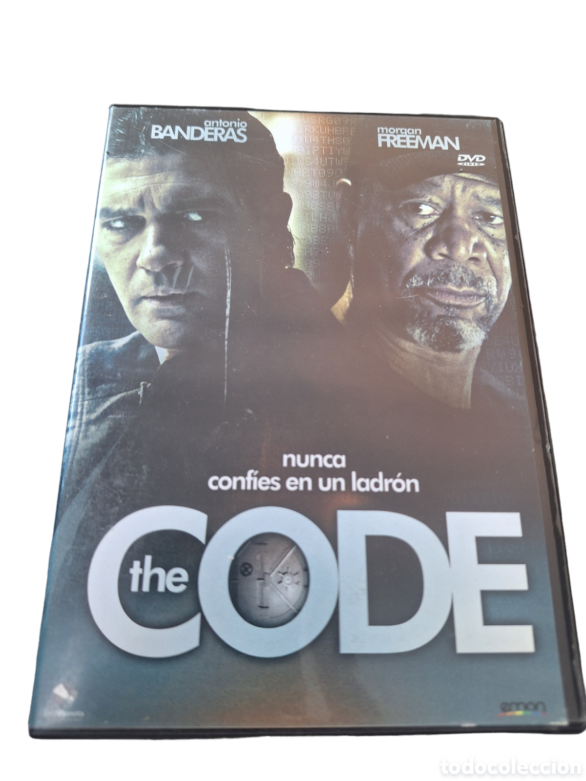 Cine: S49 the code DVD SEGUNDAMANO - Foto 1