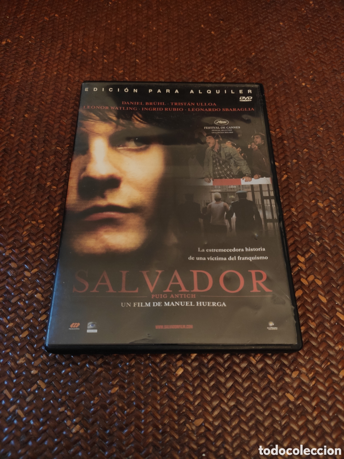 Kino: Salvador videoclub se&ntilde;ales de uso visionada sin problemas
