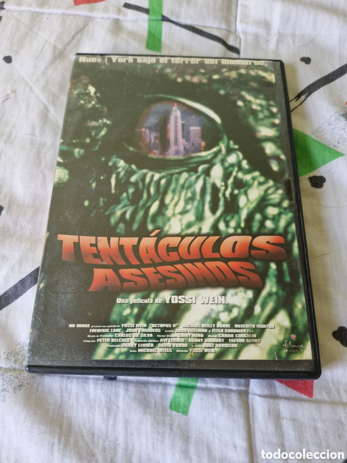 Cine: TENT&Aacute;CULOS ASESINOS - DVD - TERROR - FILMAX - PULPO - CALAMAR