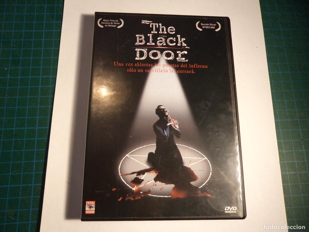 Cinema: The black door. La puerta negra. (P-5)