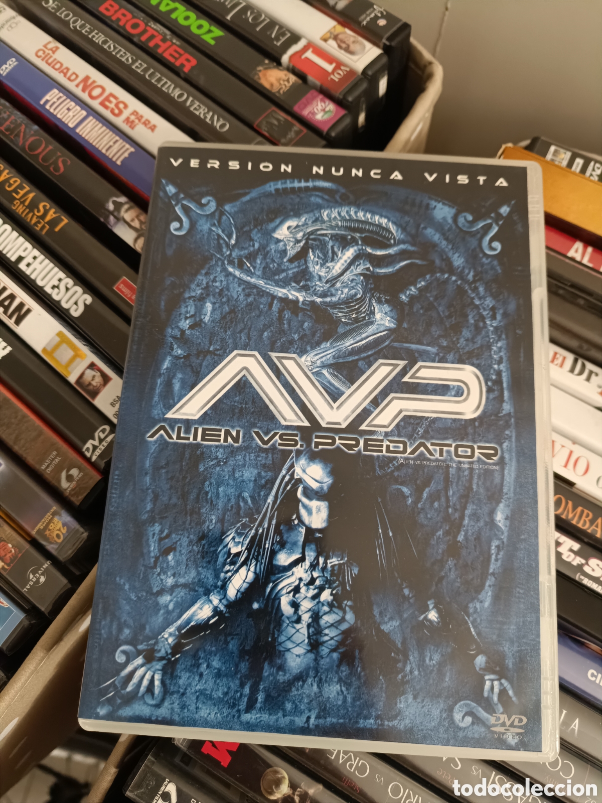 Cine: AVP (Alien vs Predator) - Foto 1