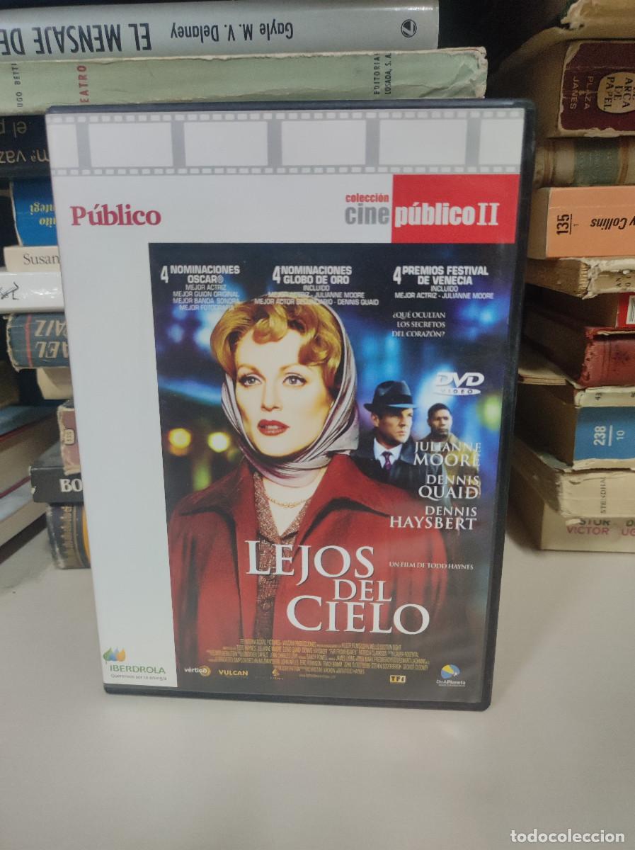Cine: LEJOS DEL CIELO MOORE - Foto 1