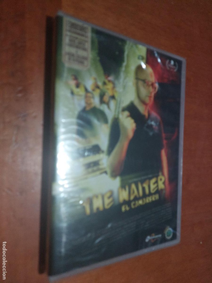 Cin&eacute;ma: THE WAITER. EL CAMARERO. DVD. + FANCINE. PRECINTADO. SIN ABRIR.