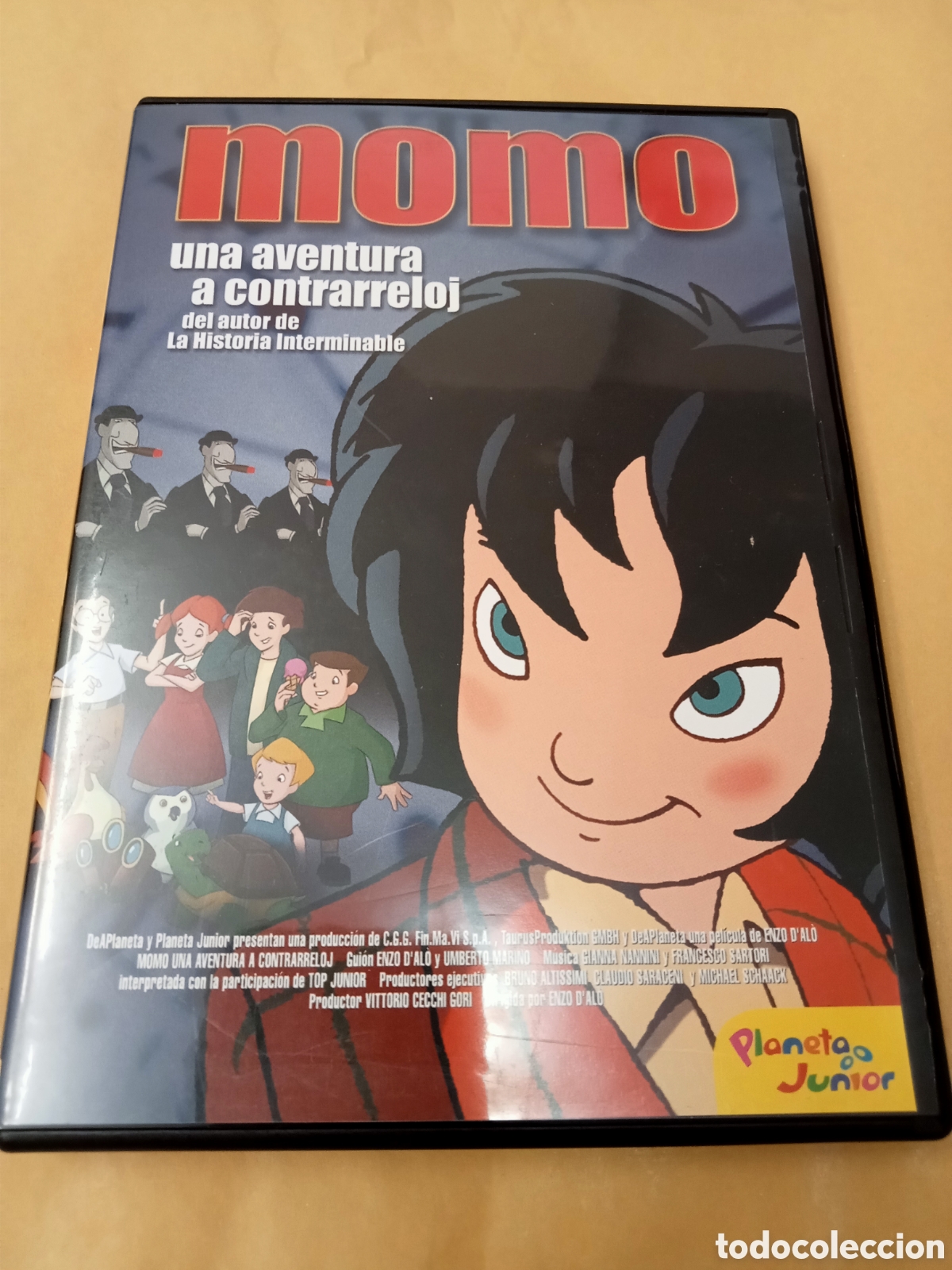 Kino: Dvd. Momo, una aventura contrarreloj. Animaci&oacute;n.