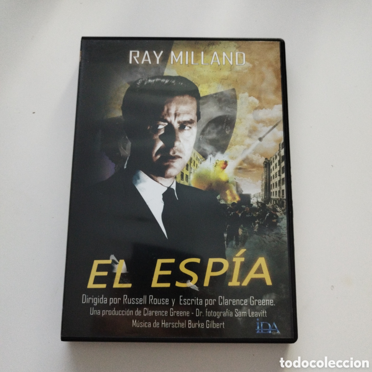 Cine: DVD / EL ESP&Iacute;A / RAY MILLAND