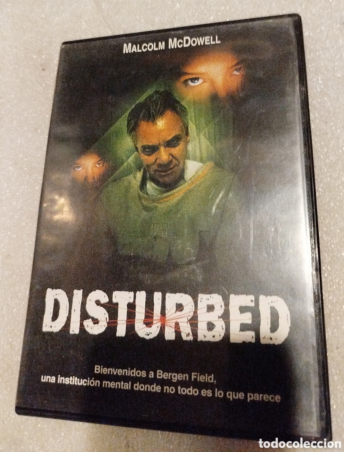 Cine: Disturbed. Malcolm McDowell - Foto 1