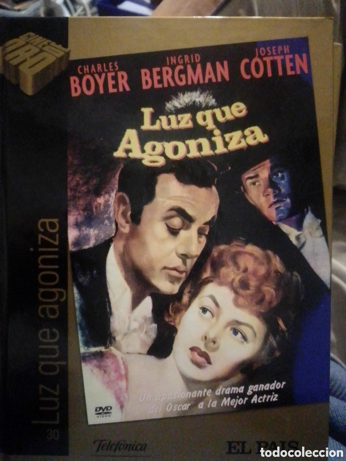 Cinema: Luz que agoniza .....