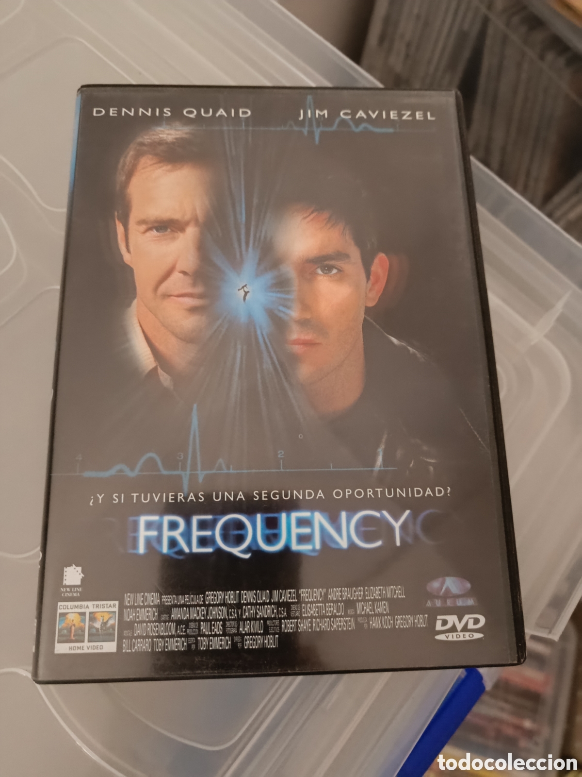 Cine: Frequency (Dennis Quaid) - Foto 1