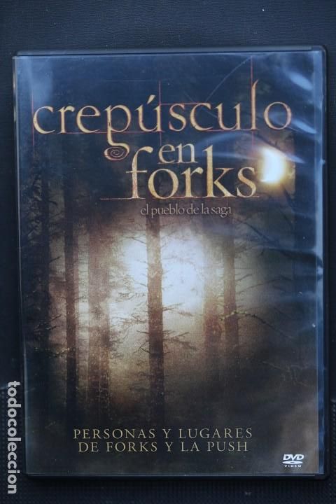 Cinema: DVD. CREPUSCULO EN FORKS. EL PUEBLO DE LA SAGA. Buen estado.