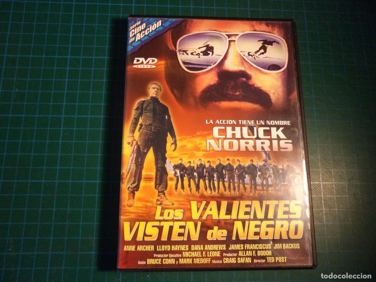 Cinema: Los valientes visten de negro. (P-51)