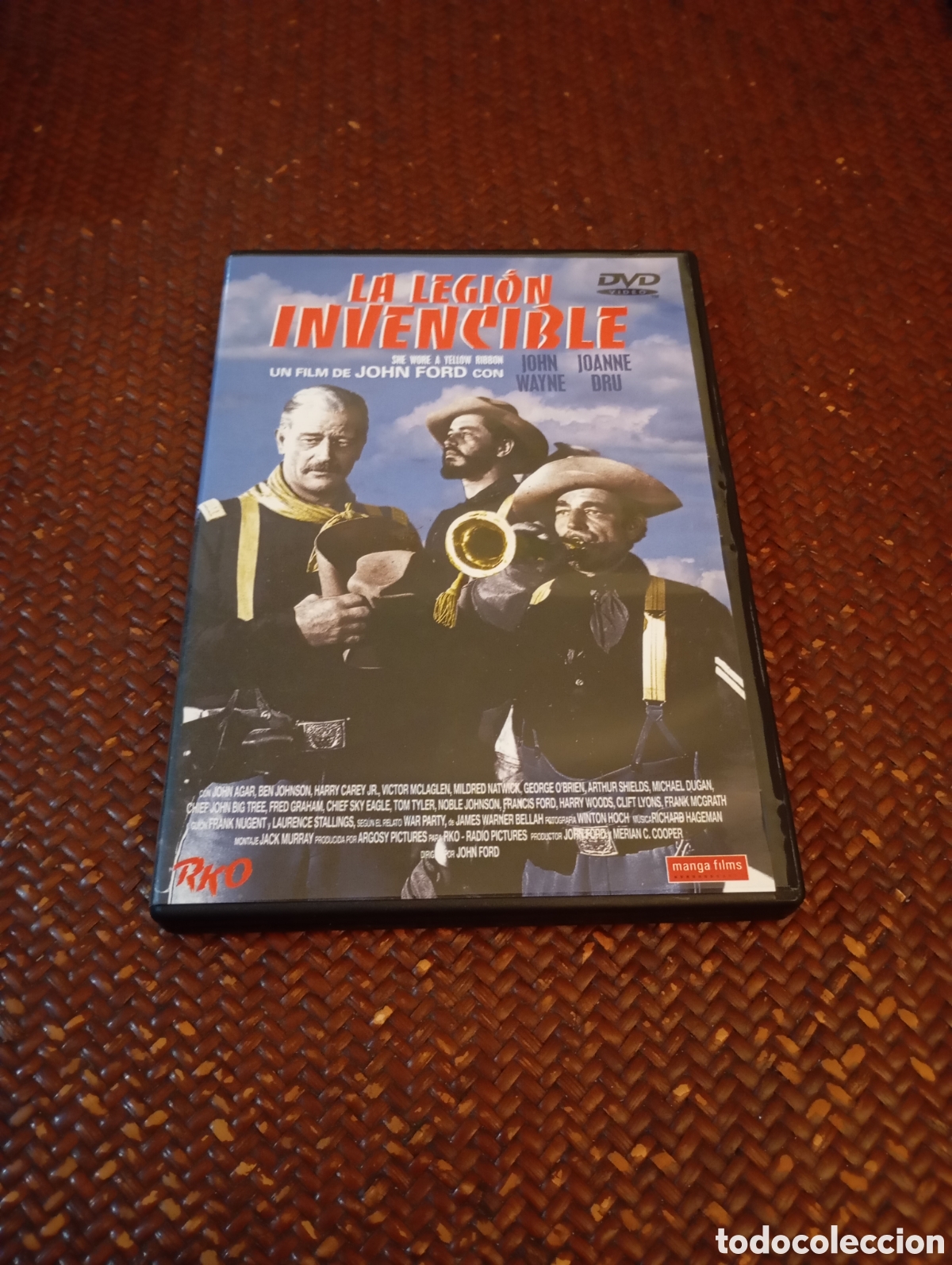 Cine: La legi&oacute;n invencible DVD