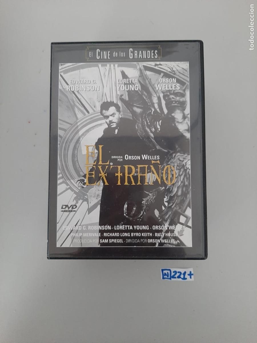 Cine: Pel&iacute;cula: el extra&ntilde;o - Foto 1