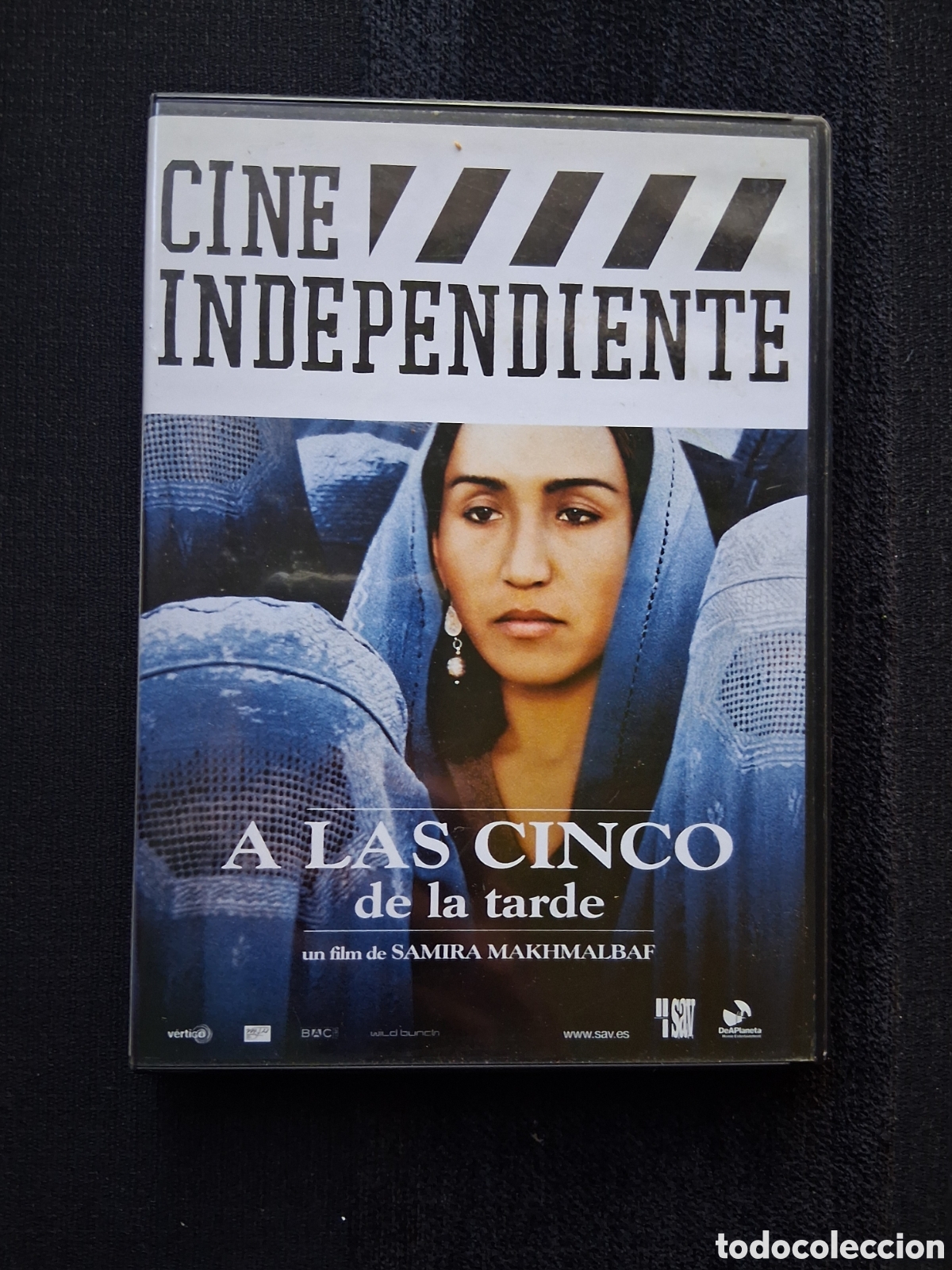 Cine: DVD- &rdquo;A LAS CINCO DE LA TARDE&rdquo;. - Foto 1