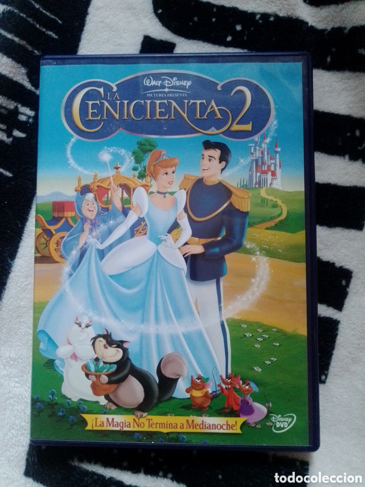 Cine: Cenicienta 2 DVD Cenicienta - Foto 1