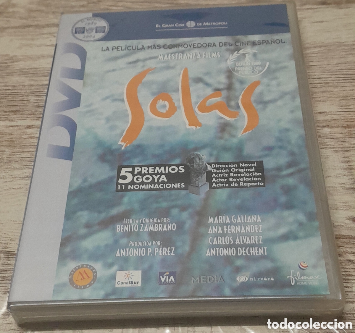 Cine: SOLAS - PRECINTADO - DIR. BENITO ZAMBRANO - Foto 1