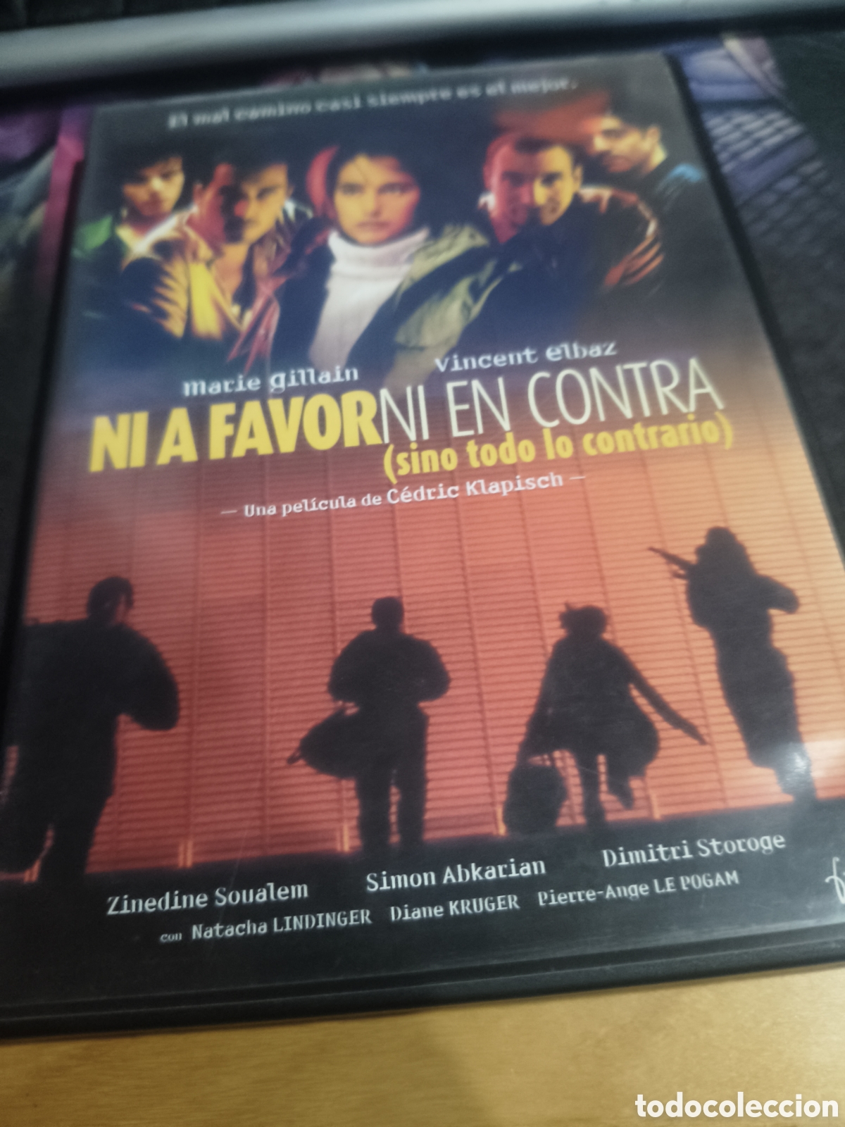 Cine: Ni a favor ni en contra DVD -409 (videoclub)