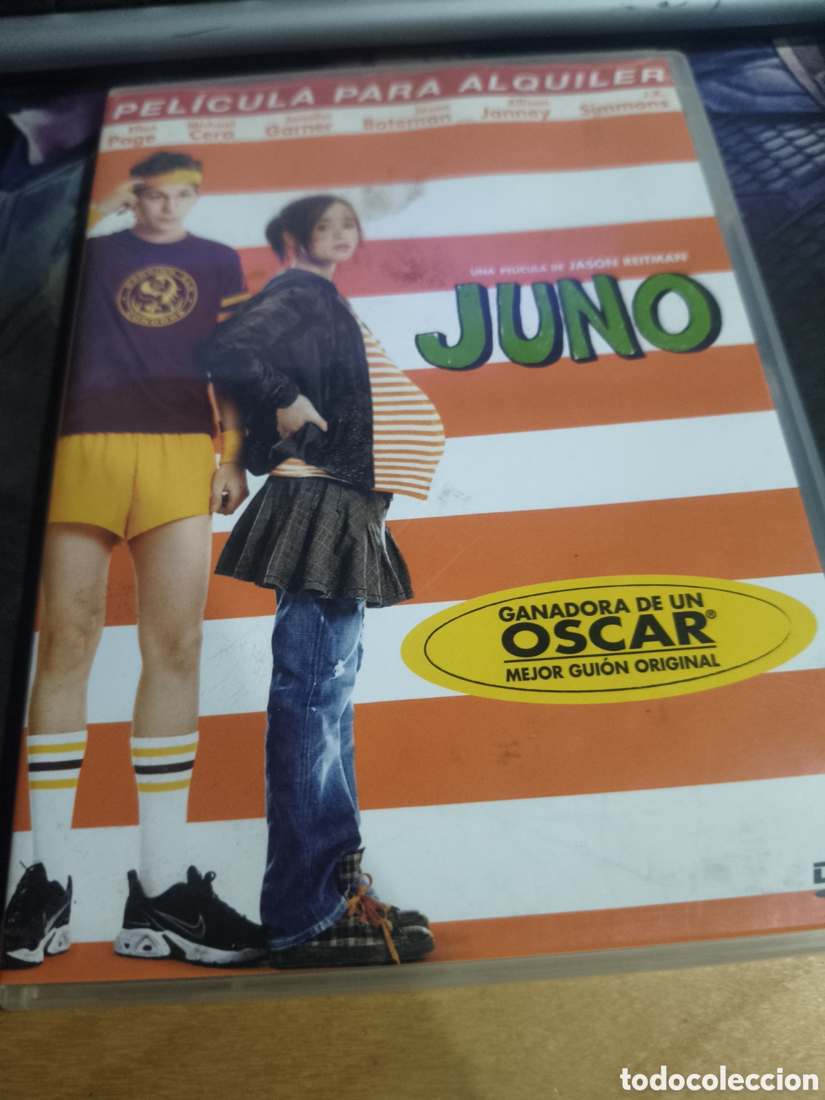 Cine: Juno DVD -409 (videoclub)