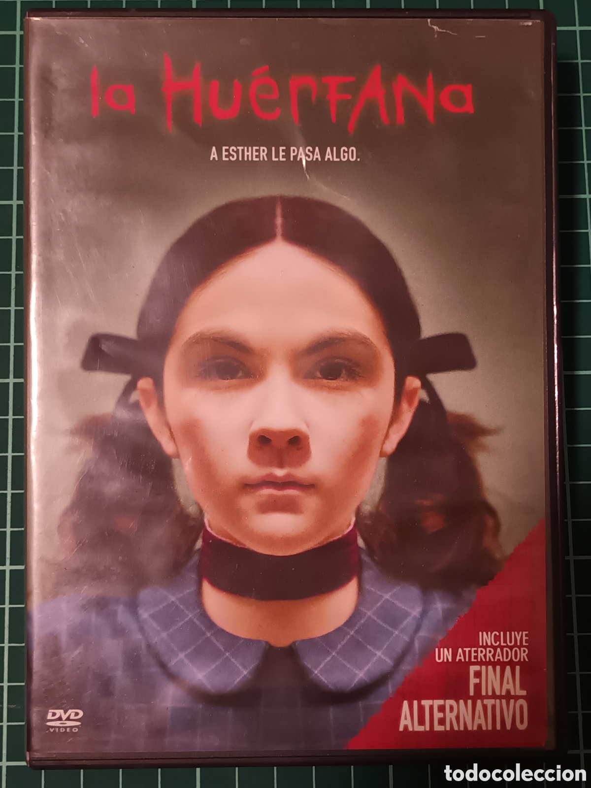 Cine: La huerfana con final alternativo