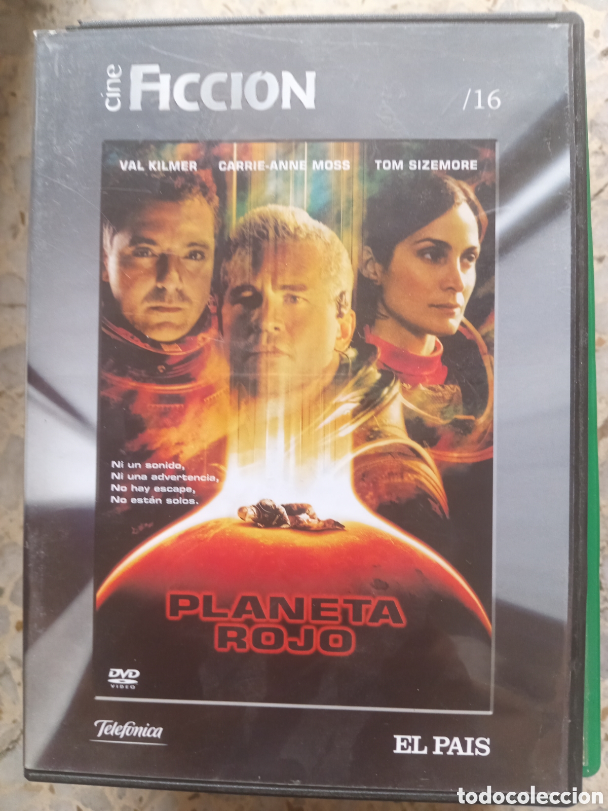 Kino: DVD PLANETA ROJO VAL KILMER SLIM