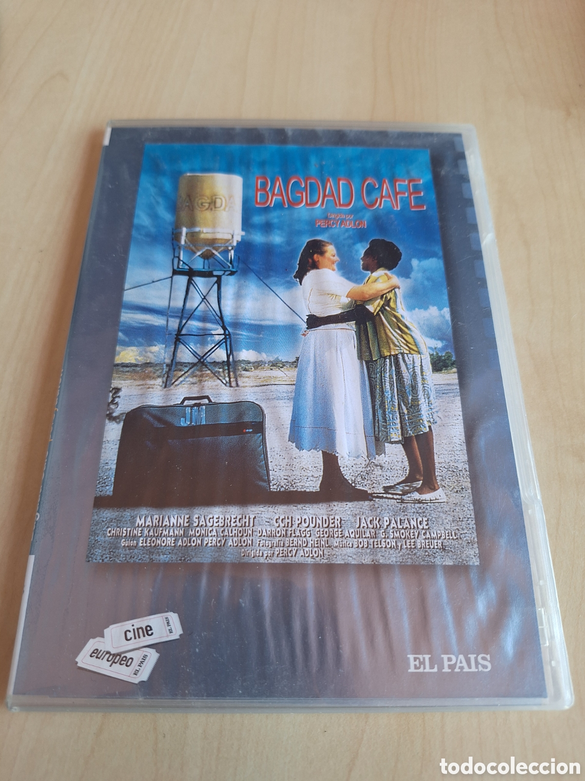 Cinema: DVS56 bagdad caf&eacute; DVD TAPA FINA