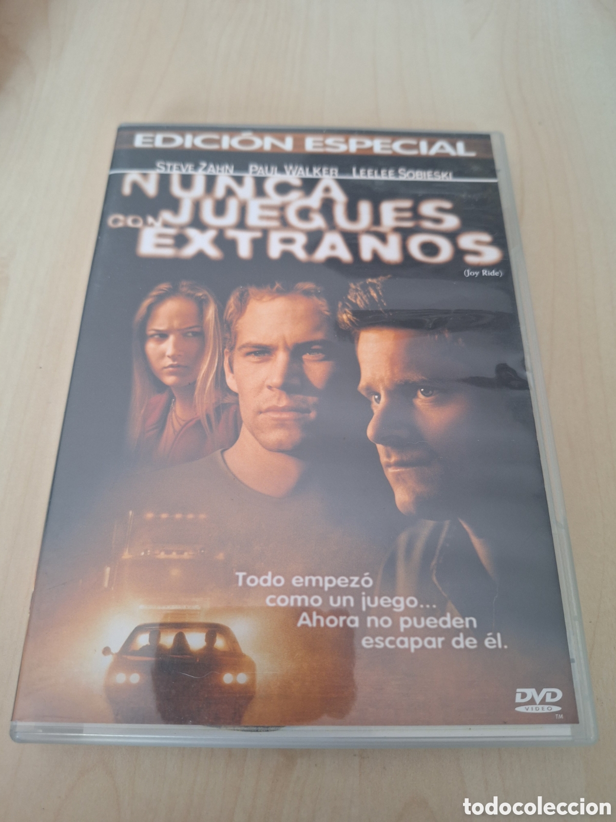 Cine: S921 nunca juegues con extra&ntilde;os DVD SEGUNDAMANO