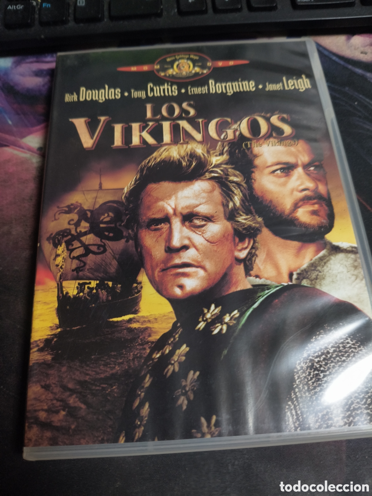 Cine: Los vikingos DVD - 243