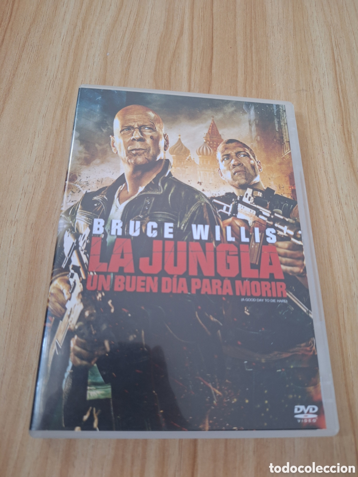 Cin&eacute;ma: V13 la jungla un buen d&iacute;a para morir DVD VIDEOCLUB